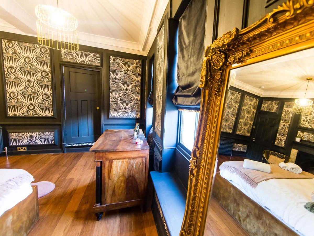 Maison Parfaite Yo1 - Exquisite 400 Year Old, City Centre Townhouse Йорк Екстер'єр фото
