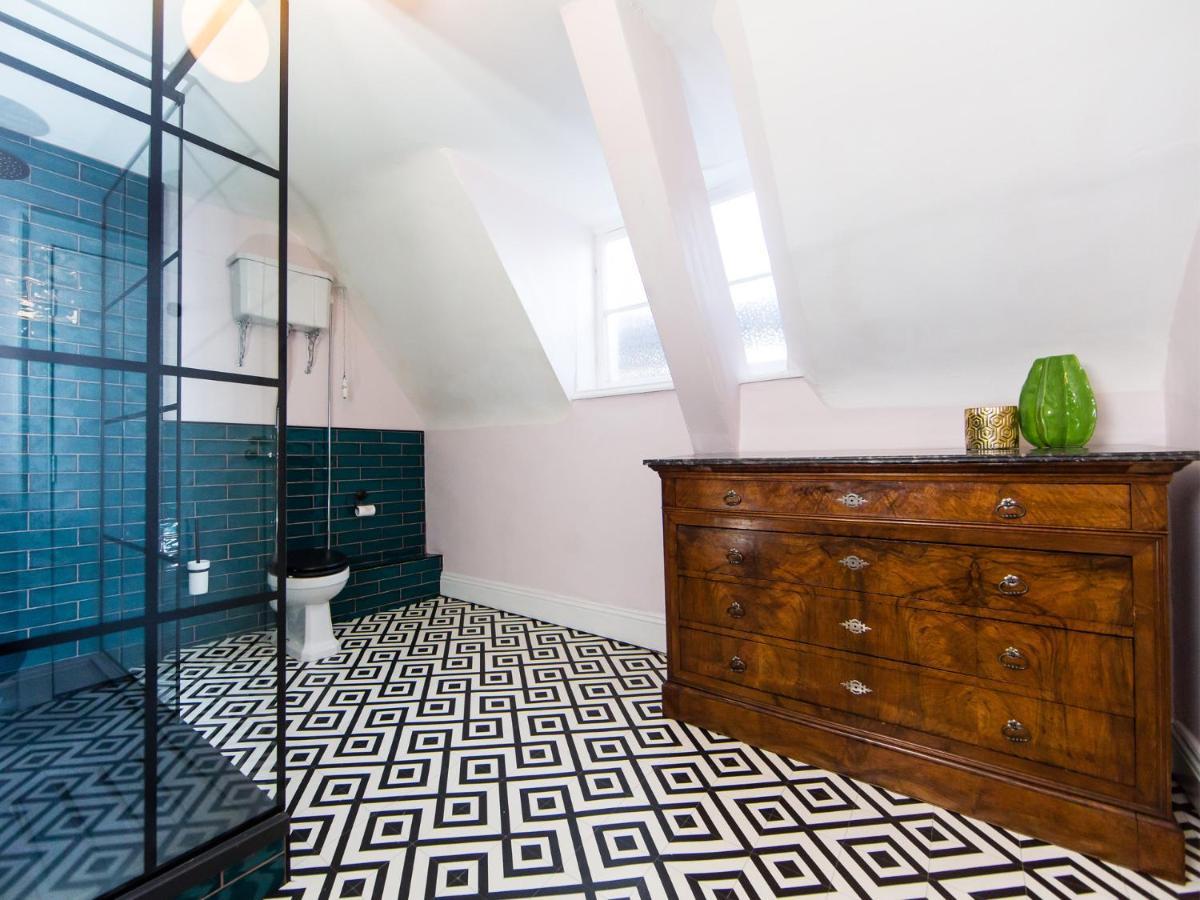 Maison Parfaite Yo1 - Exquisite 400 Year Old, City Centre Townhouse Йорк Екстер'єр фото